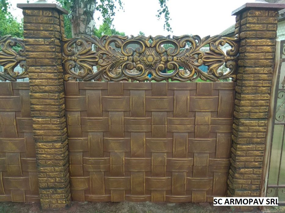 Gard prefabricat din placi din beton armat, porti,balustrade.Slobozia