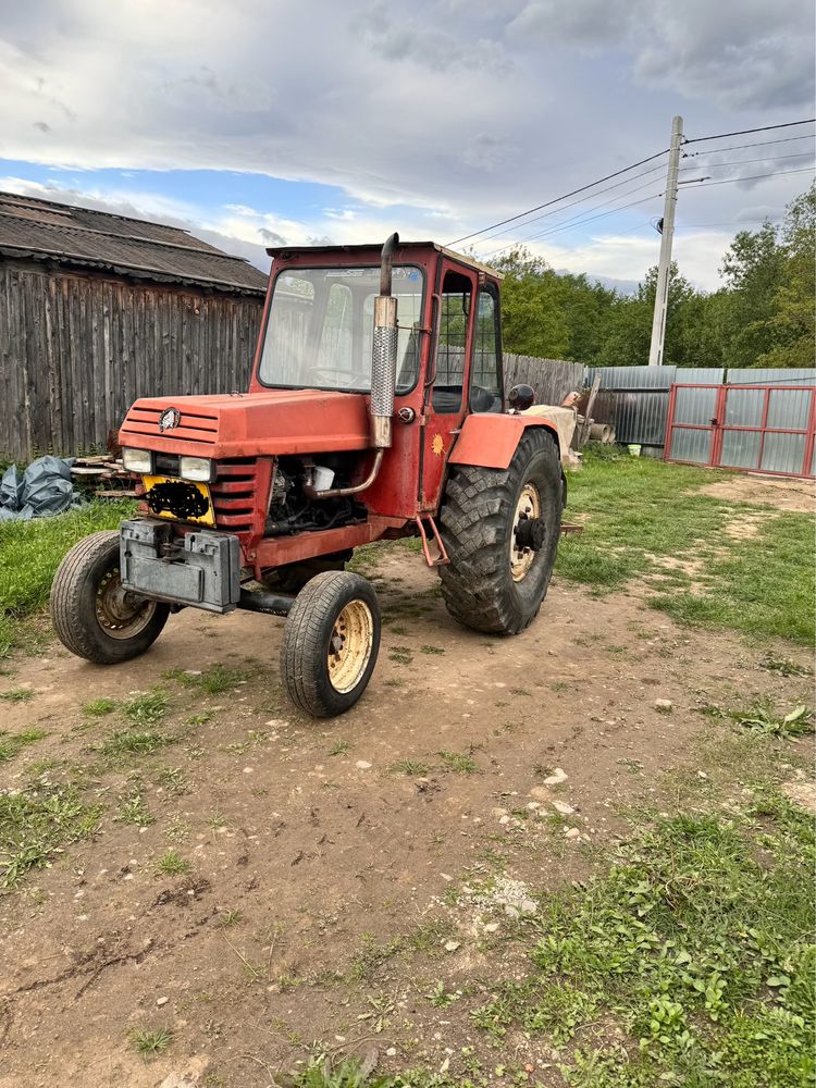 Tractor de vanzare