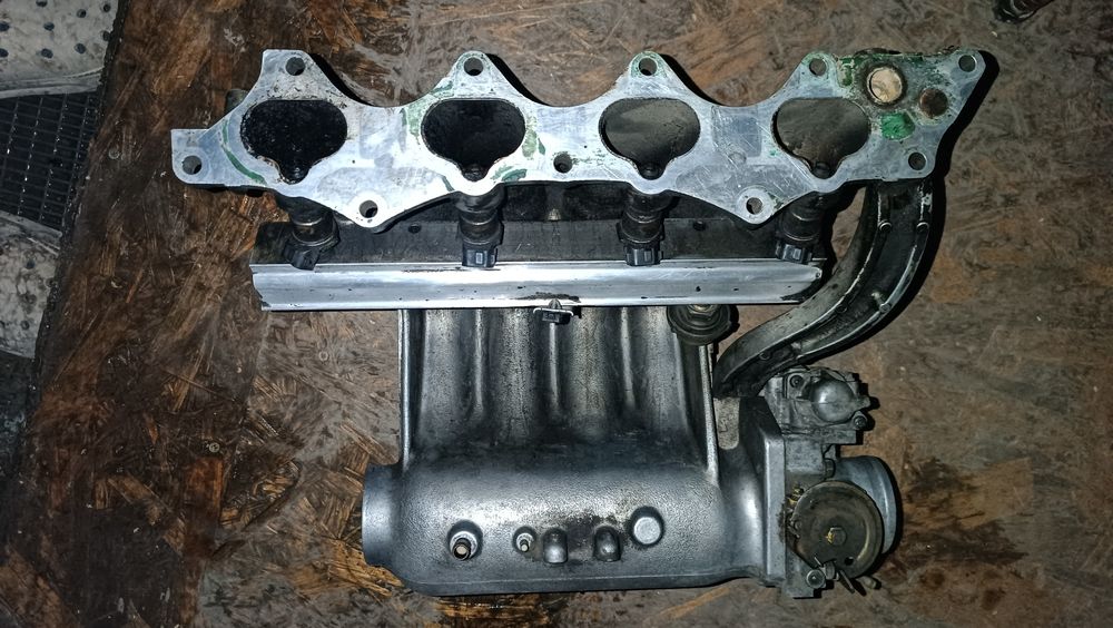 Выпуск от Honda SRV 1998 года