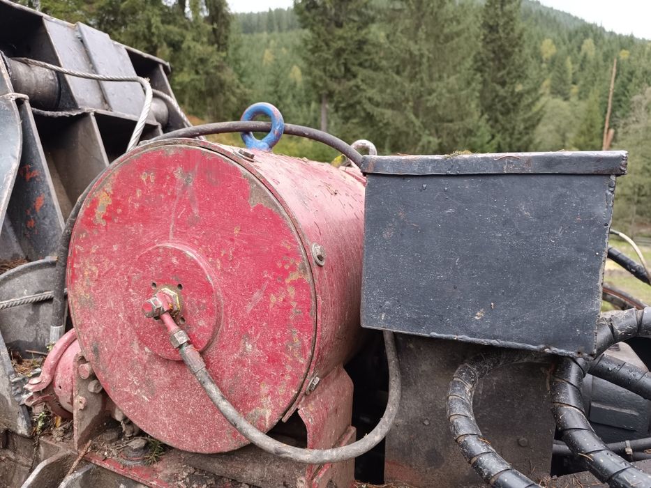 Vând Tractor Articulat Forestier TAF