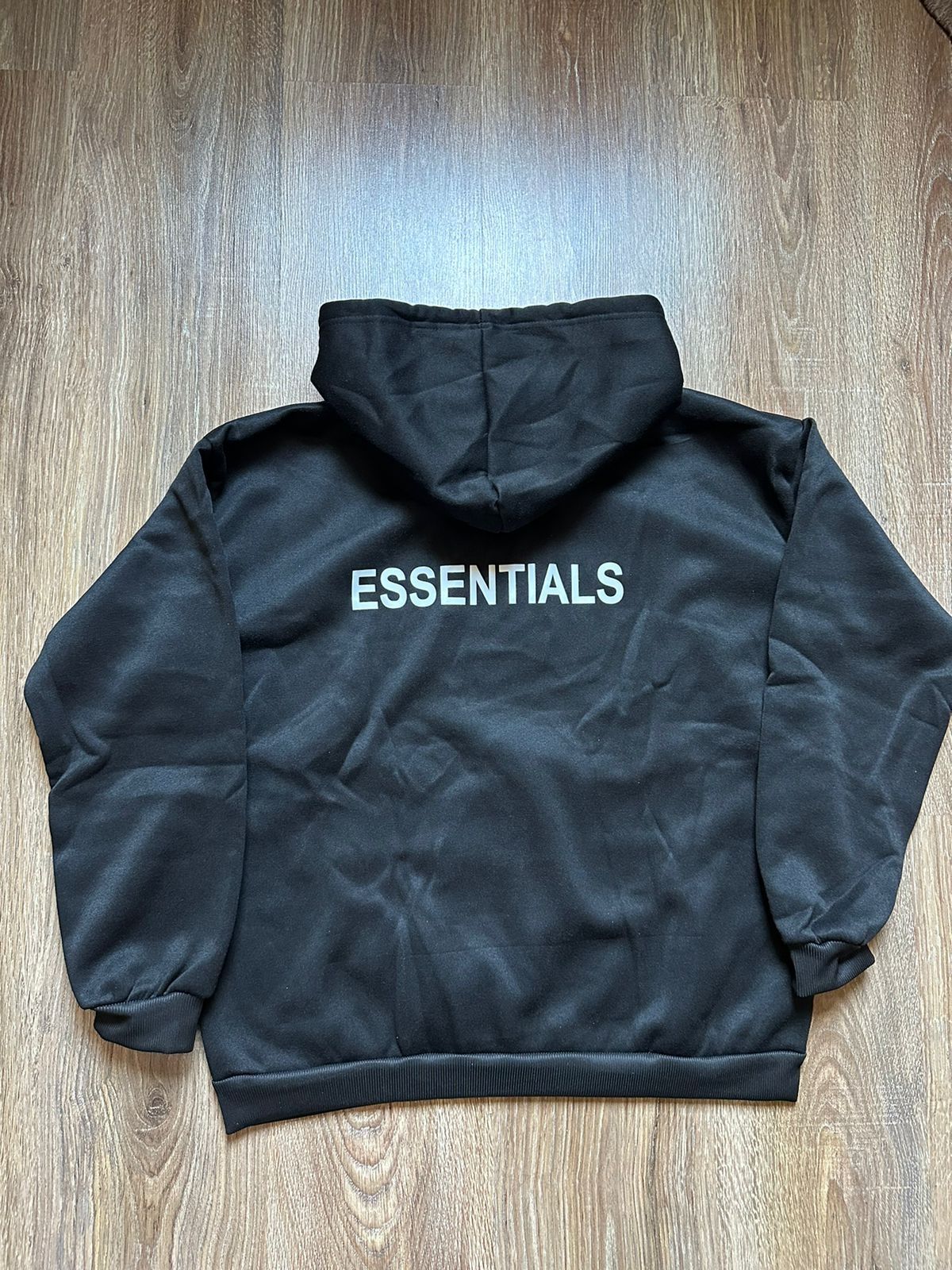 Худи оверсайз ESSENTIALS