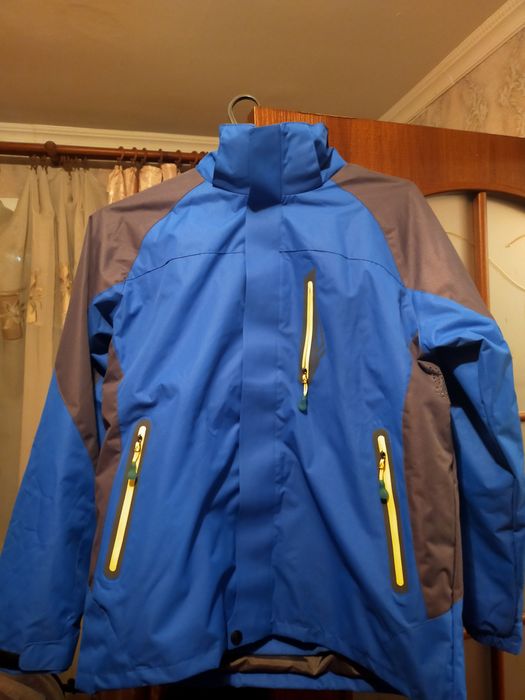 Продам куртки лыжные мужские