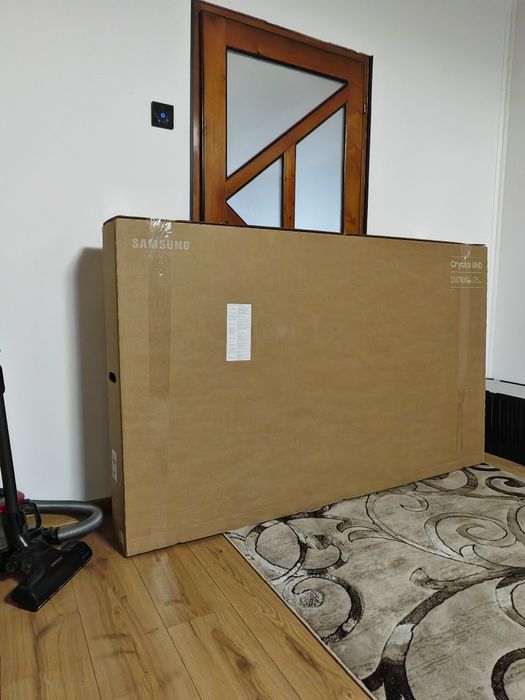 Smart TV Samsung 75inch 190cm Netflix YouTube UHD 4K