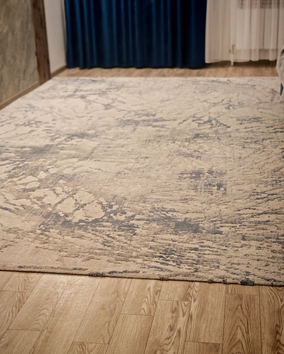 Продам ковёр 3на 4