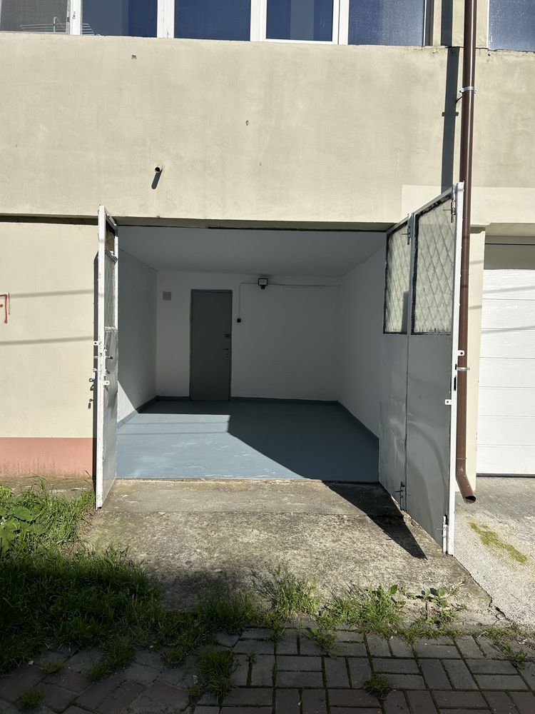 Garaj de inchiriat - Parter de bloc ultracentral