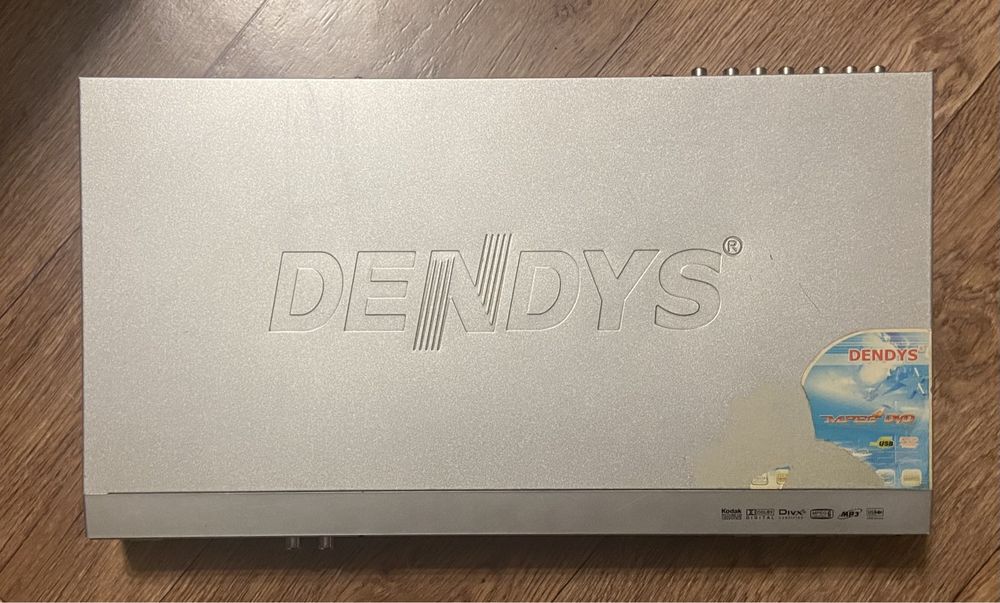 Плеер DVD Dendys