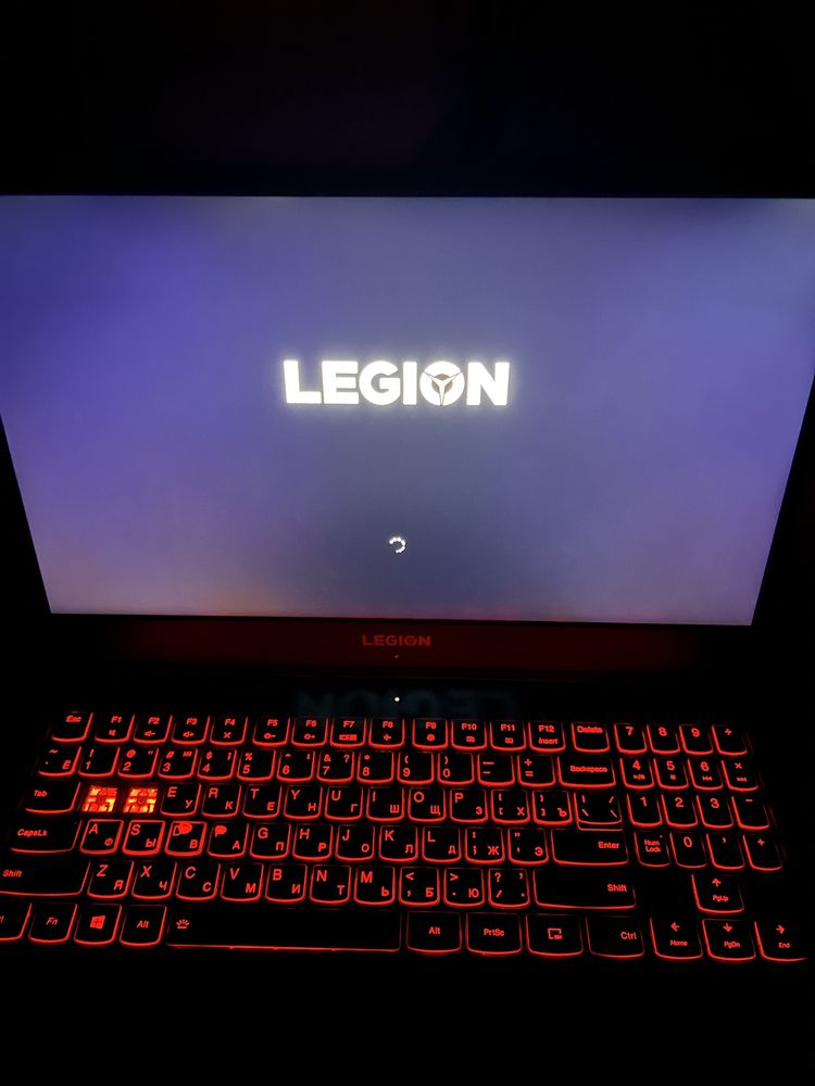 Lenovo Legion y7000