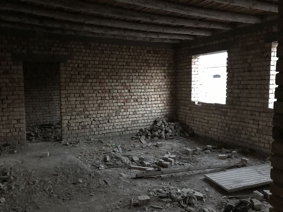 Дом, из жённого кирпича