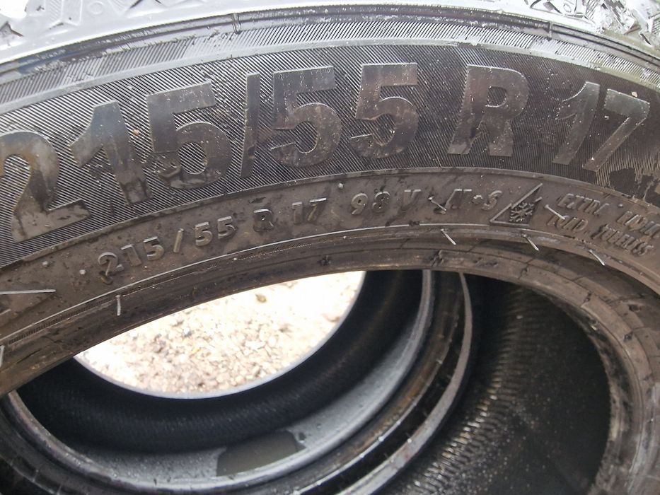 Anvelope 215/55R17 marca Semperit, DOT 2023,M +S, 6 mm