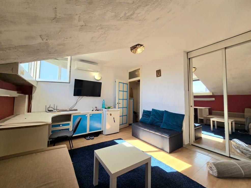 Дава се под наем Едностаен апартамент в София, Център - 25 кв.м за 400 € - Снимка #5
