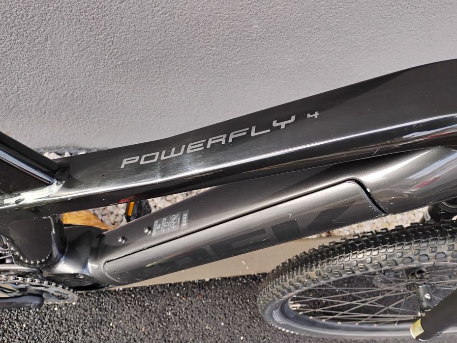 Bicicleta electrica MTB TREK Full suspension 29er * BOSCH Smart *