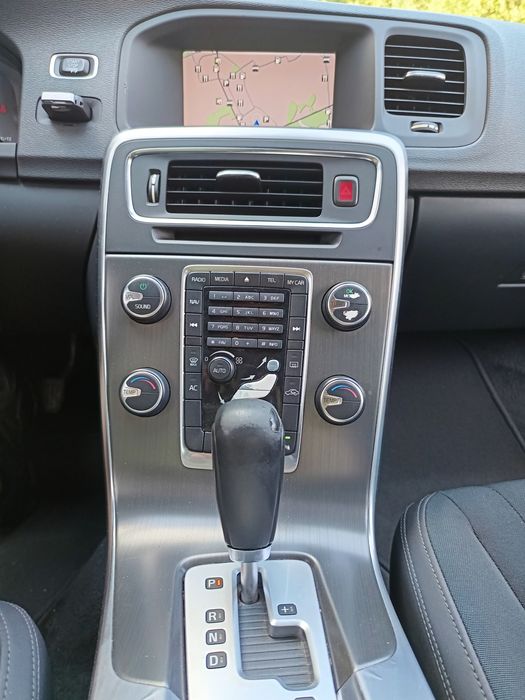 Volvo S60 2.0 163hp