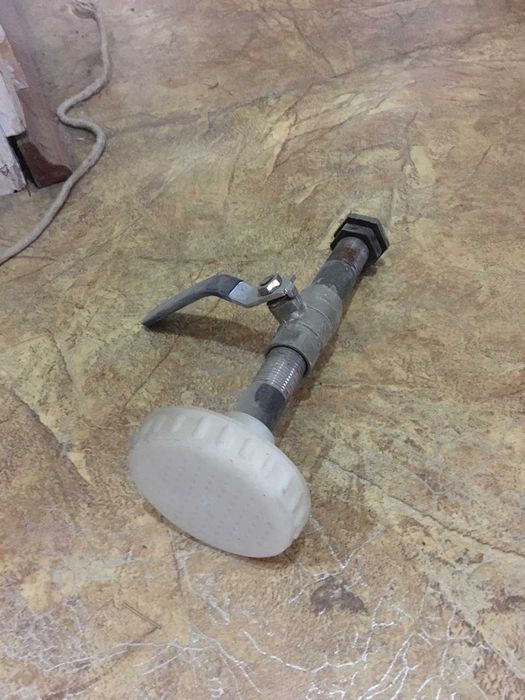 Кран для душа. Дачный.