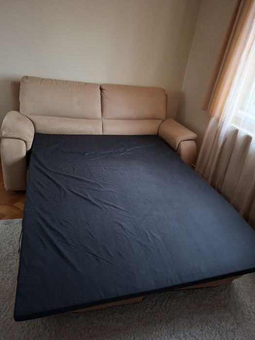 Canapea extensibila de vanzare