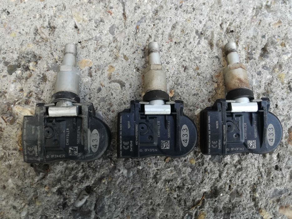 Chrysler 300c/ Крайслер 300Ц сензор парктроник/ датчик винтил гуми