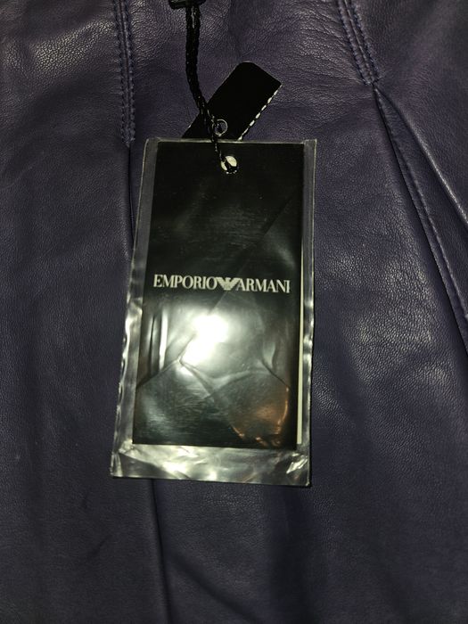 Vand  fusta Emporio Armani  piele naturala fina mov 38