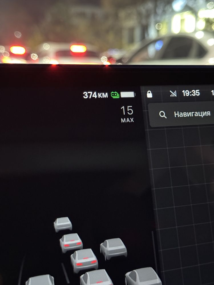 Tesla model 3 standart plus 22 год не битая не крашенная Китай