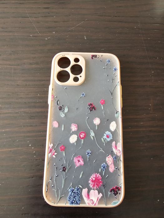 Протектори за iPhone 12 Pro