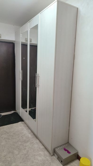 Шкаф в отличном состоянии