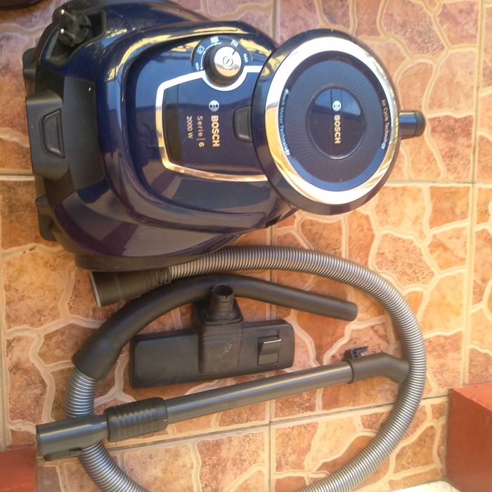 Пылесос BOSCH в отличном состоянии