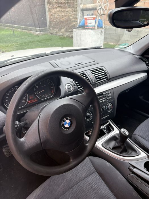 Vând Bmw seria 1