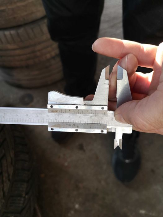 225/45/17  Michelin ALPIN 6