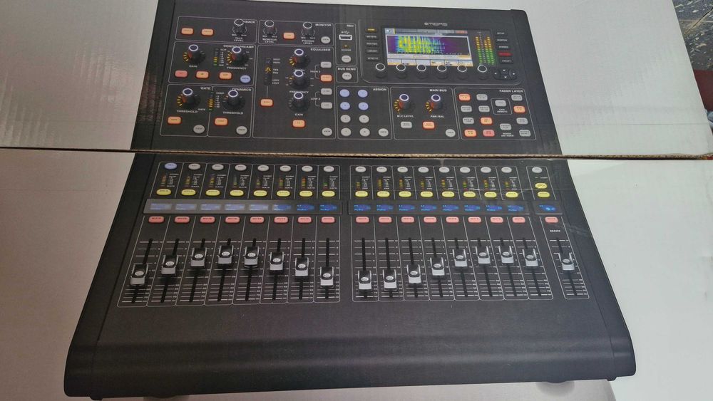 Midas M32R Цифров Пулт