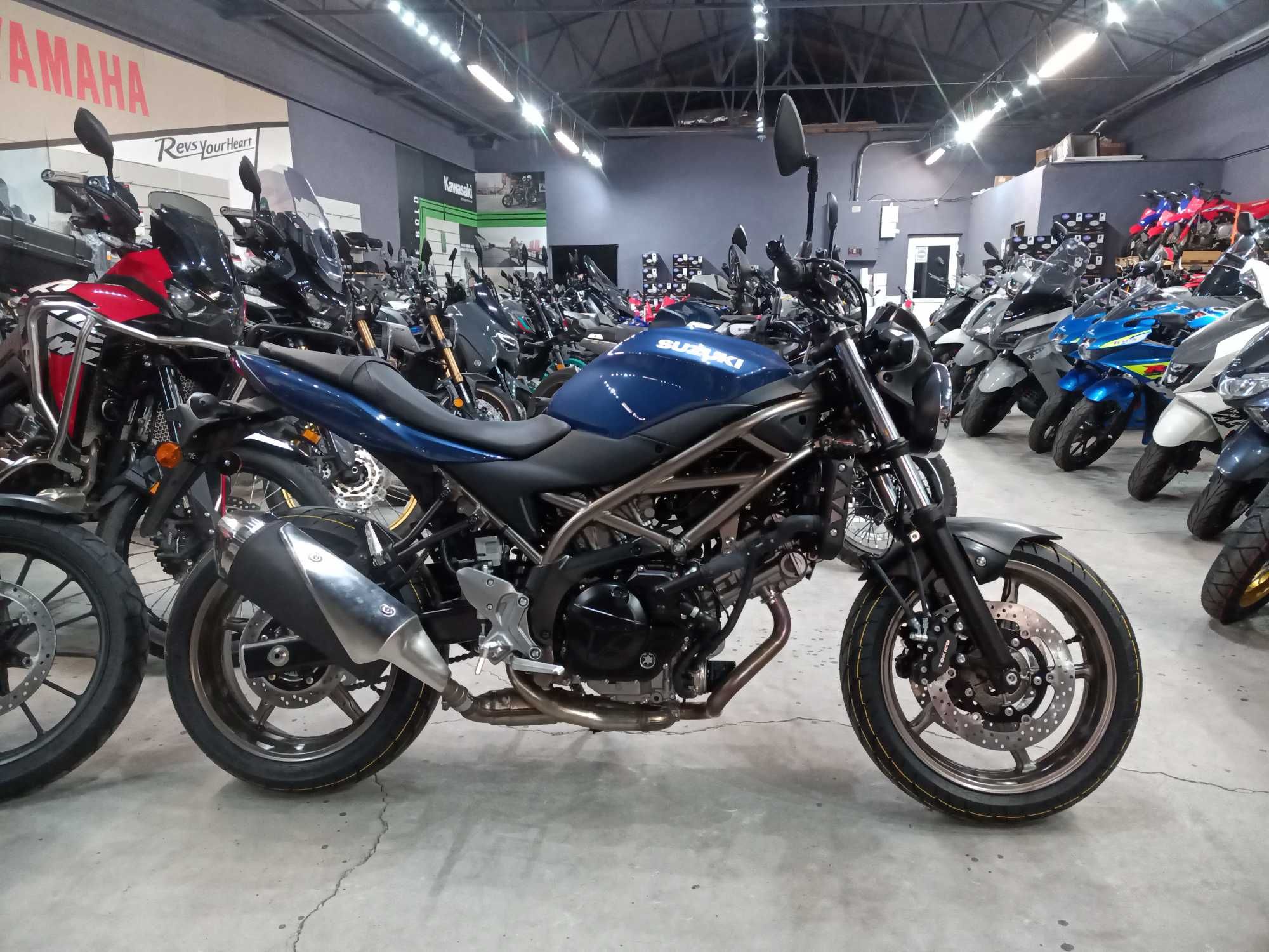 Suzuki SV 650 M4 nou prin Suzuki Constanta