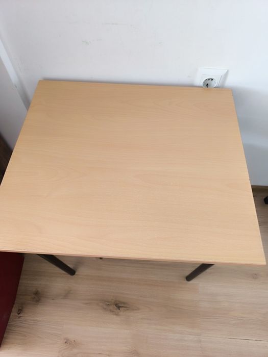 Малко ученическо бюро