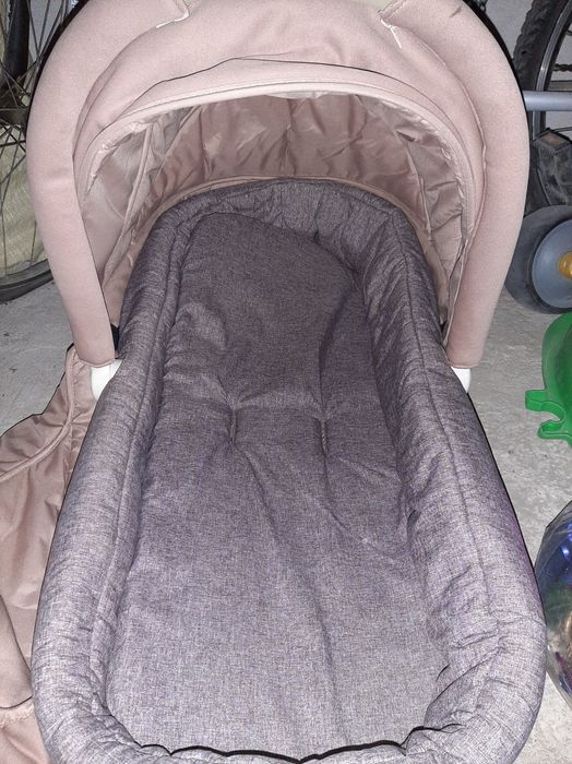 Детска количка +зимен кош+чанта