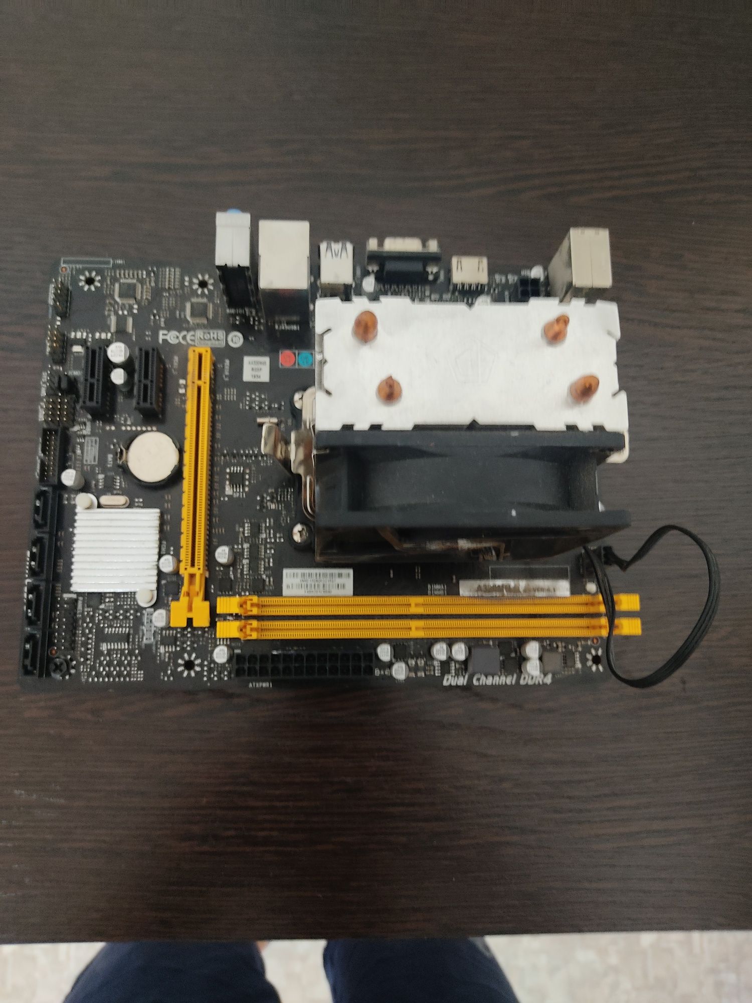 Процессор AMD Ryzen 3 3200 + Материнка Biostar A320