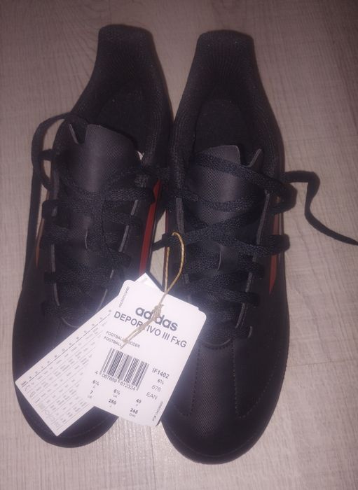 Crampoane Adidas Deportivo noi