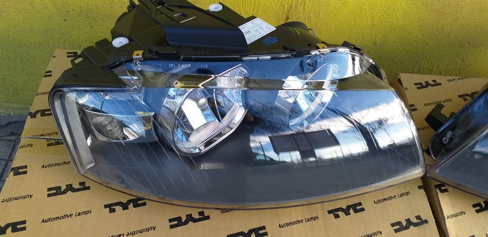 Фар Ауди А3 фарове Audi A 3 светлини А3 2003 г.- 2008 г.  Н7 + Н7