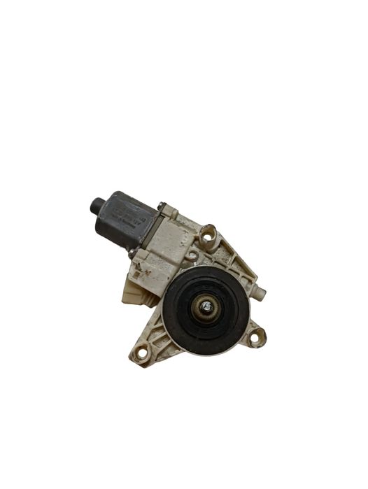 Motoras geam pivotant dreapta spate MERCEDES-BENZ C-CLASS W204 2007 -