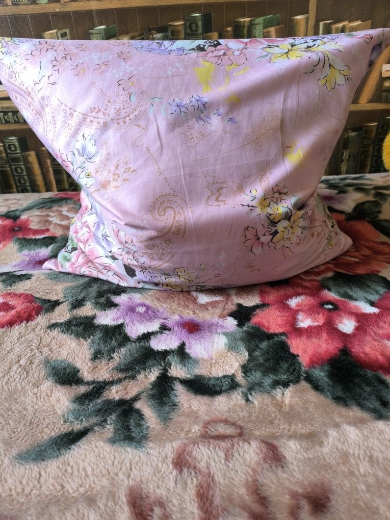 Подушки с домашнего пера
