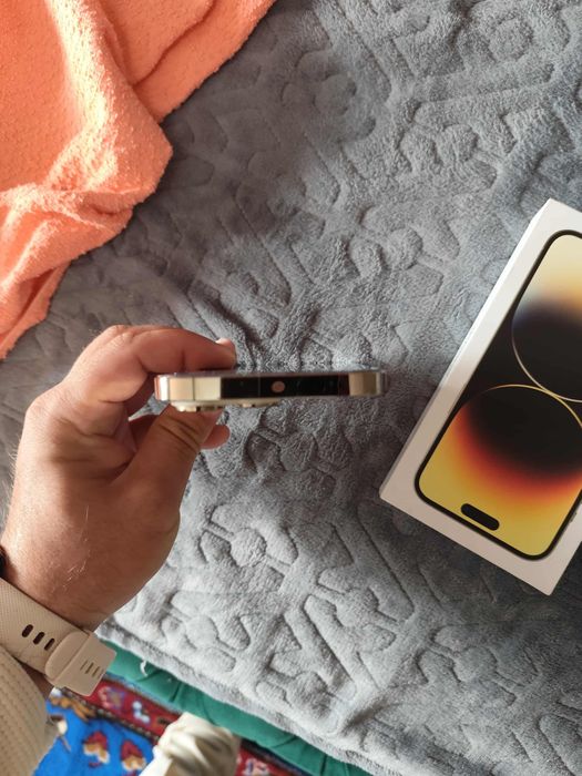 Iphone 14 Pro Max Gold