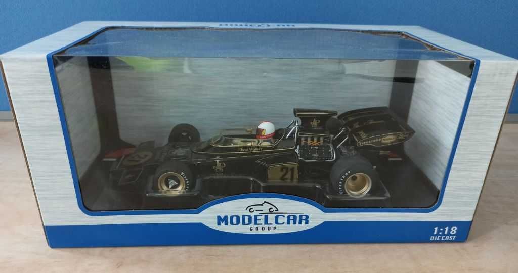 Macheta Lotus Ford 72D D. Walker Formula 1 1972 - MCG 1/18 F1