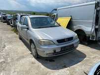 Dezmembrez piese Opel Astra G