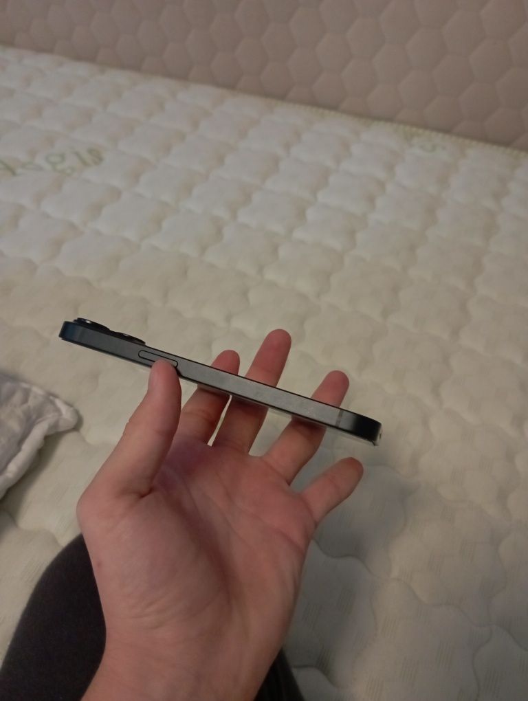 iPhone 14 128gb , 97% baterie