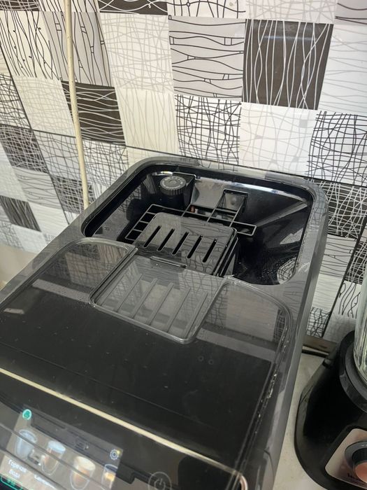 Кофе аппарат Delonghi