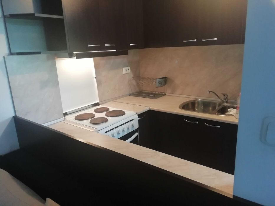 Дава се под наем Двустаен апартамент в Хасково, Бадема - 45 кв.м за 193.8 € - Снимка #1