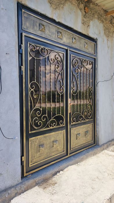 Eshiklar tayyorlaymiz.