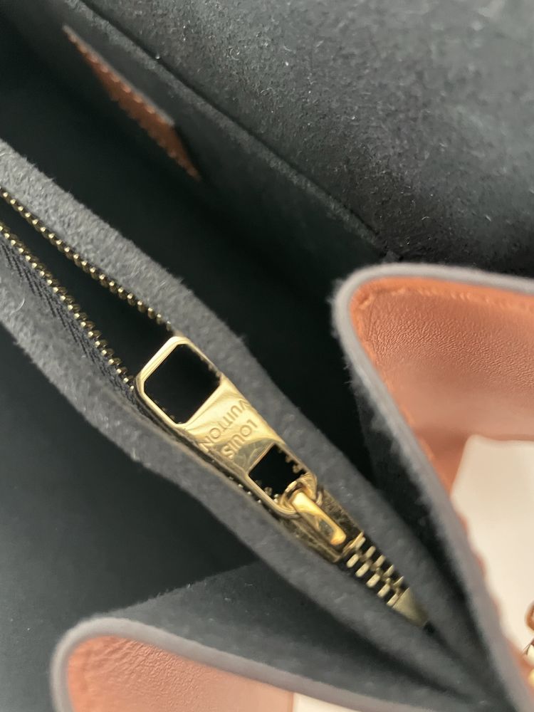 Louis Vuitton  Dauphine MM Bag