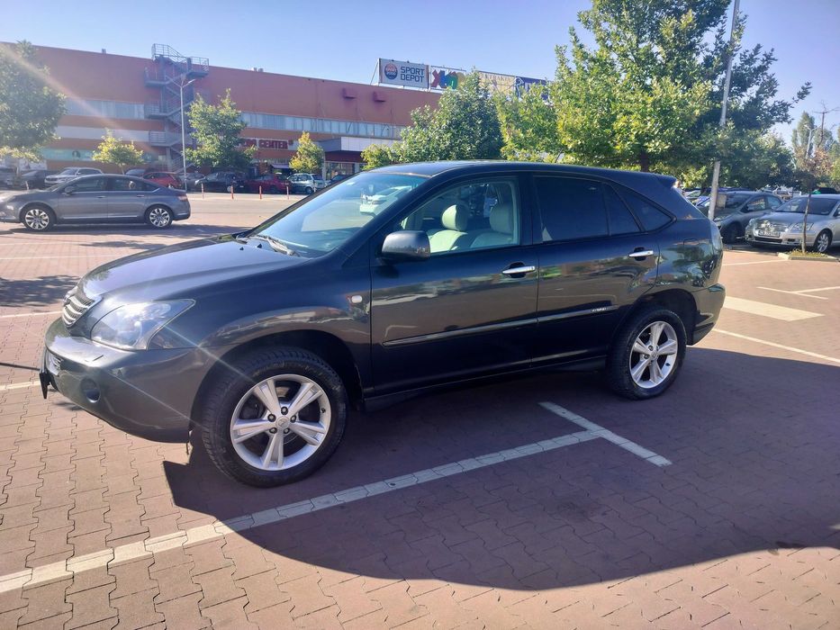 SUV Lexus RX400h 3. 3L Hybrid в много добро техническо