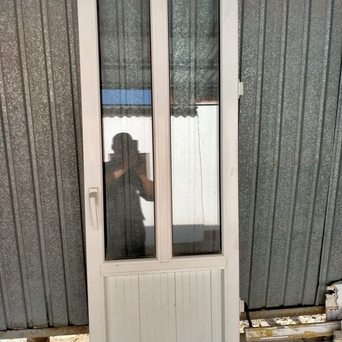 Пластик есік сатылады