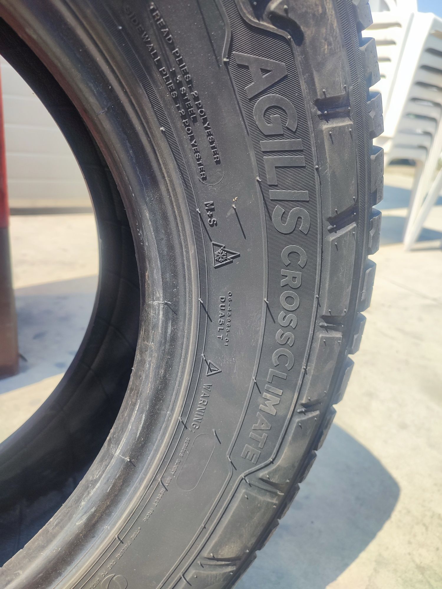 Michelin CrossClimate, 225/75 R17C