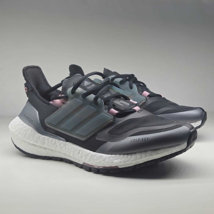 *SALE* Adidas UltraBoost 22 Cold.RDY 'Black Magic Mauve' 39 1/3 EU