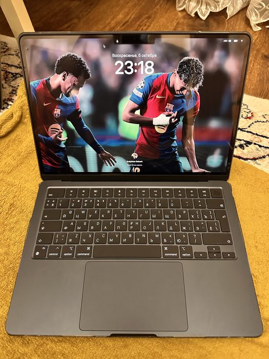Apple MacBook Air 13" M3 (2024)