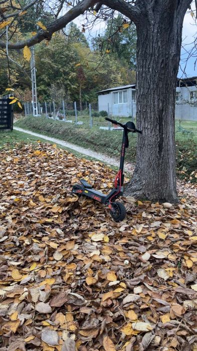 Vând trotinetă kukirin G2