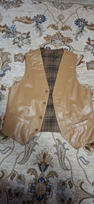 Vesta piele  100%